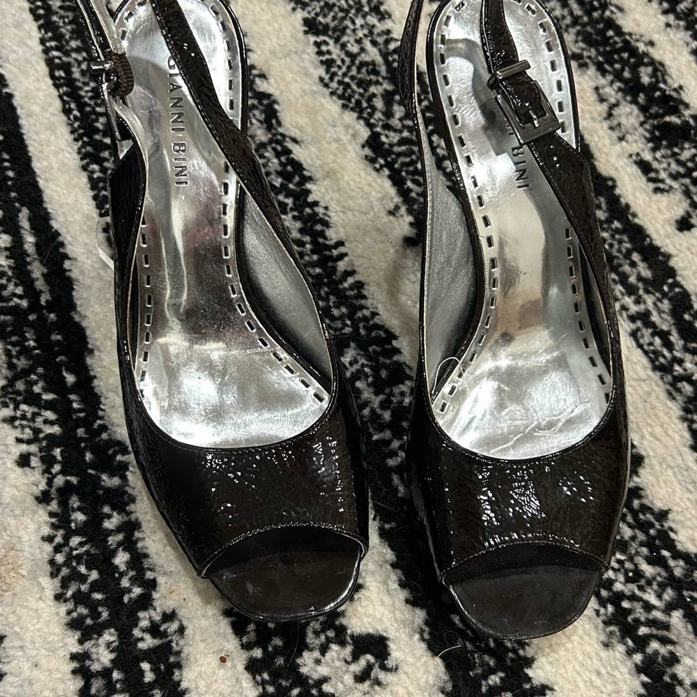 Gianni Bini Shiny Black Slingback Heels